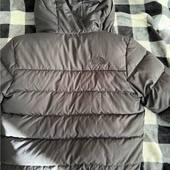 The North Face youth size 5 winter coat - Picture 3 of 6
